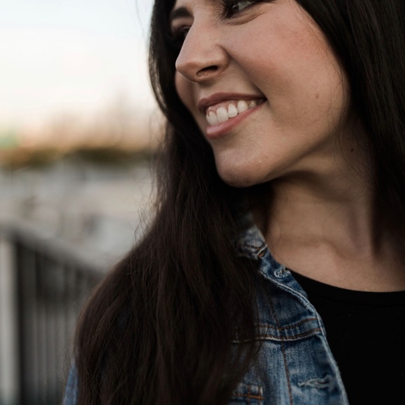 Meet Your Posher @beechybuzz - Picture 14 of 14